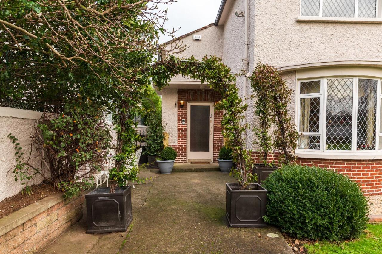 Aaron Court B&B Dublin Exterior foto